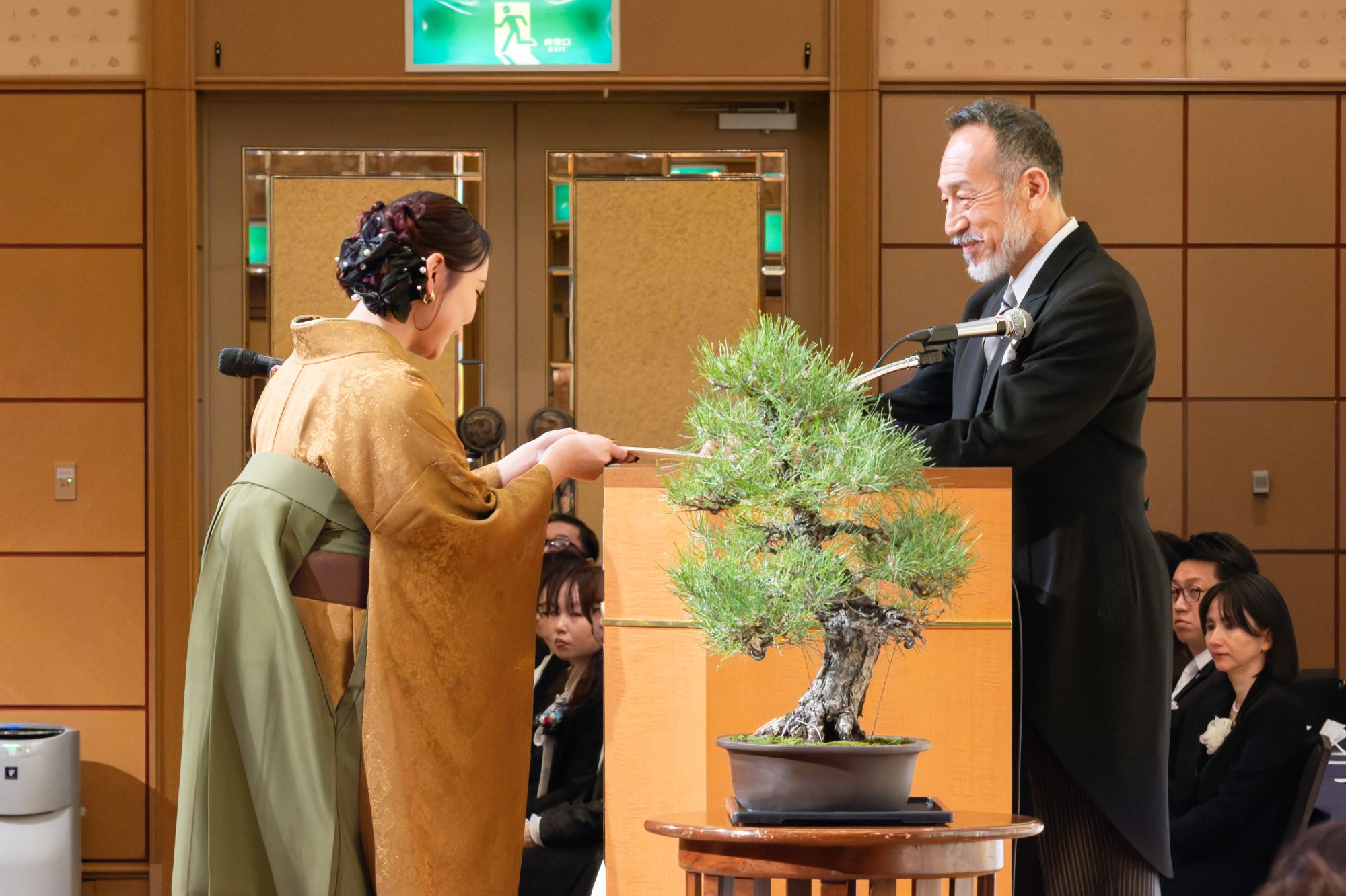 【2026年度卒業式】理容・美容・プロコースの学生が新たな一歩へ